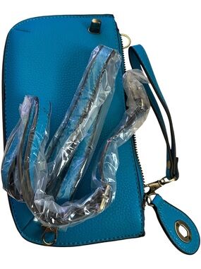 JOY SUSAN Women’s Blue Crossbody Wristlet Bag